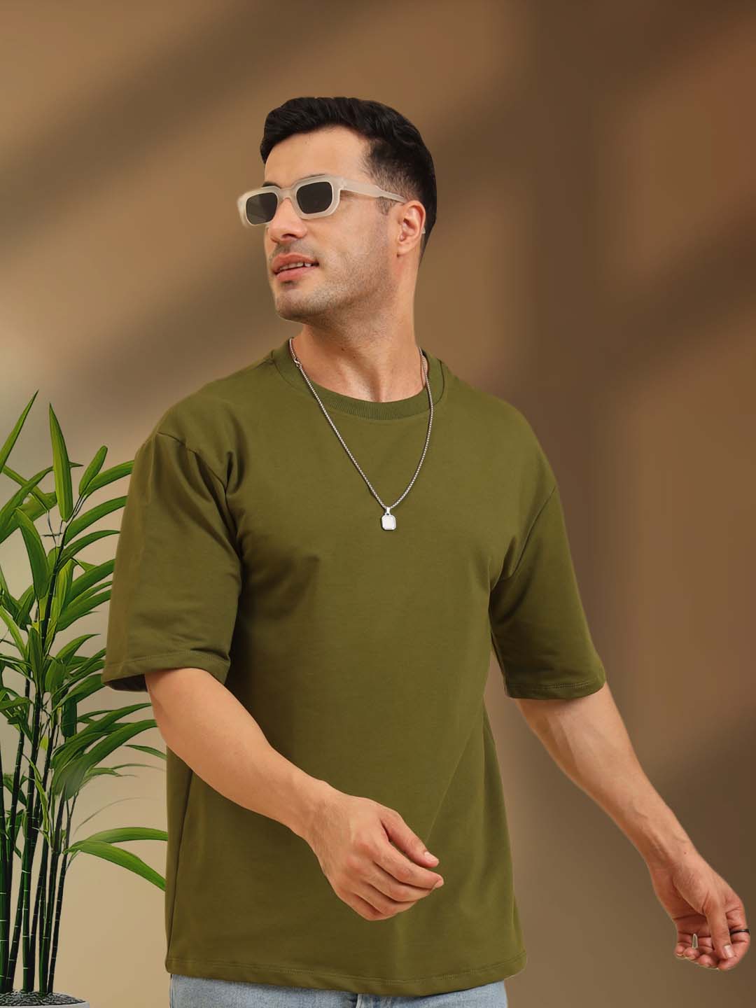 True Threads Oversized T-Shirt Olive Green